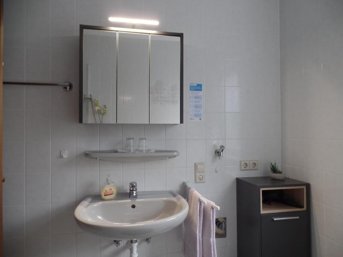 Ferienwohnung Erz Burgen  Bagian luar foto
